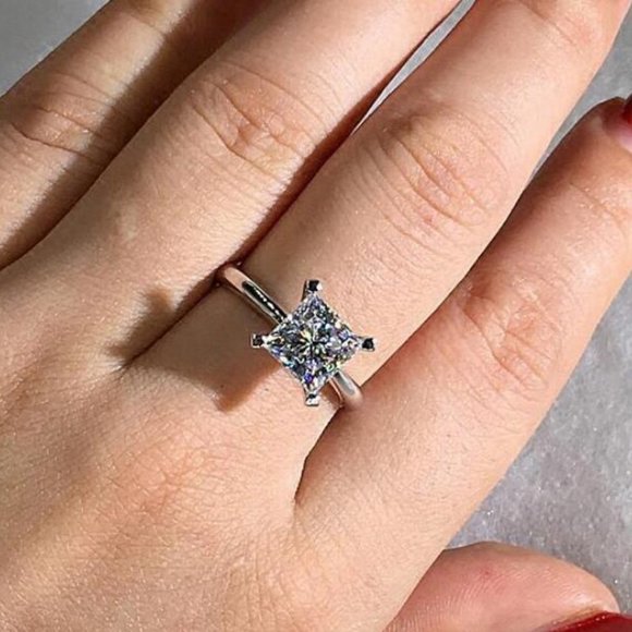 *NEW 2ct Princess Cut Solitaire Diamond Ring - Picture 2 of 4